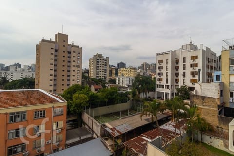 Image 18 - 227537